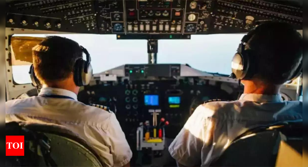 66% of pilots doze off in cockpit, reveals survey